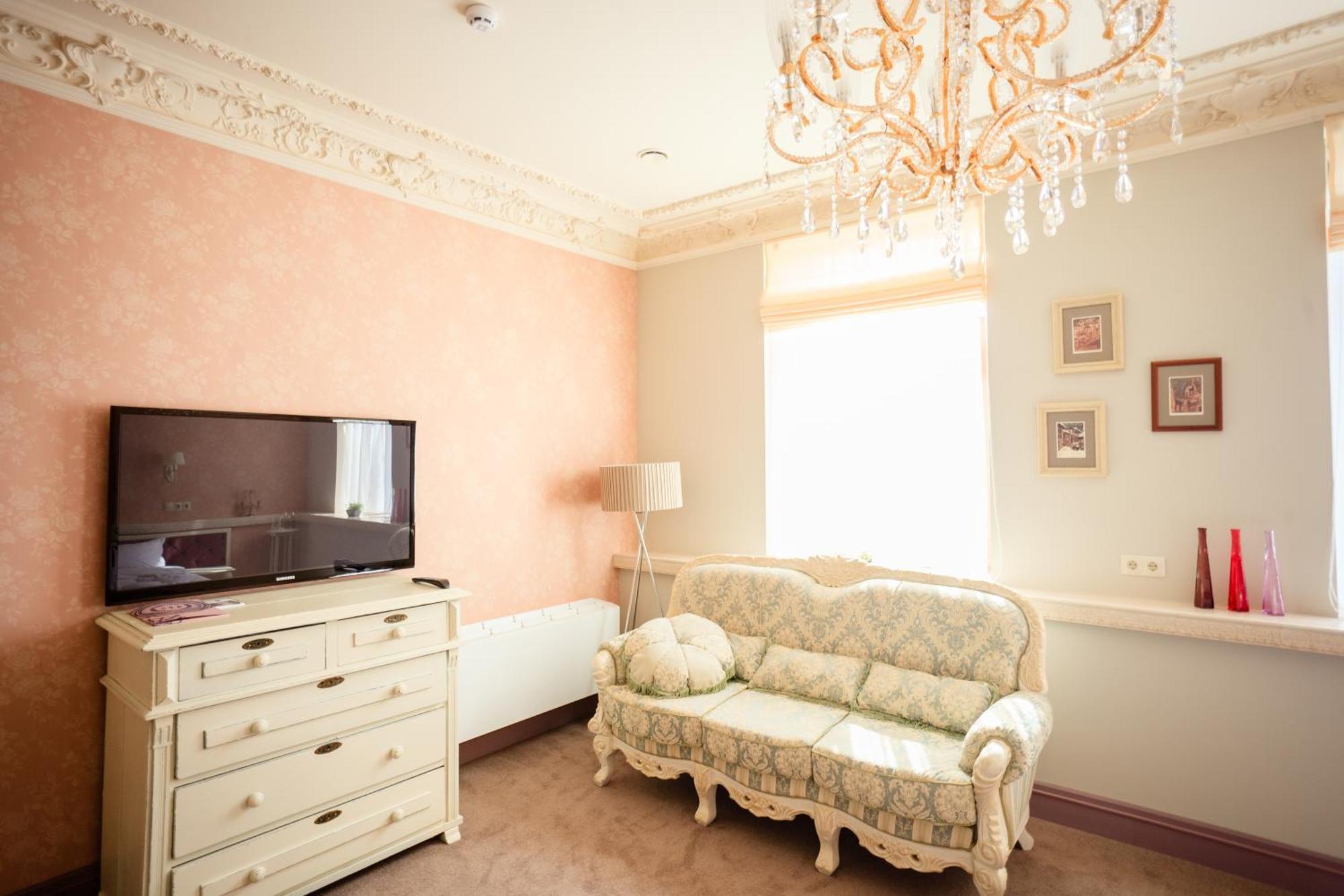 Hotel 19 Kharkov Ngoại thất bức ảnh