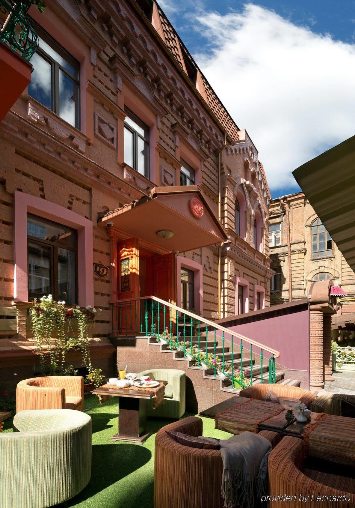 Hotel 19 Kharkov Ngoại thất bức ảnh